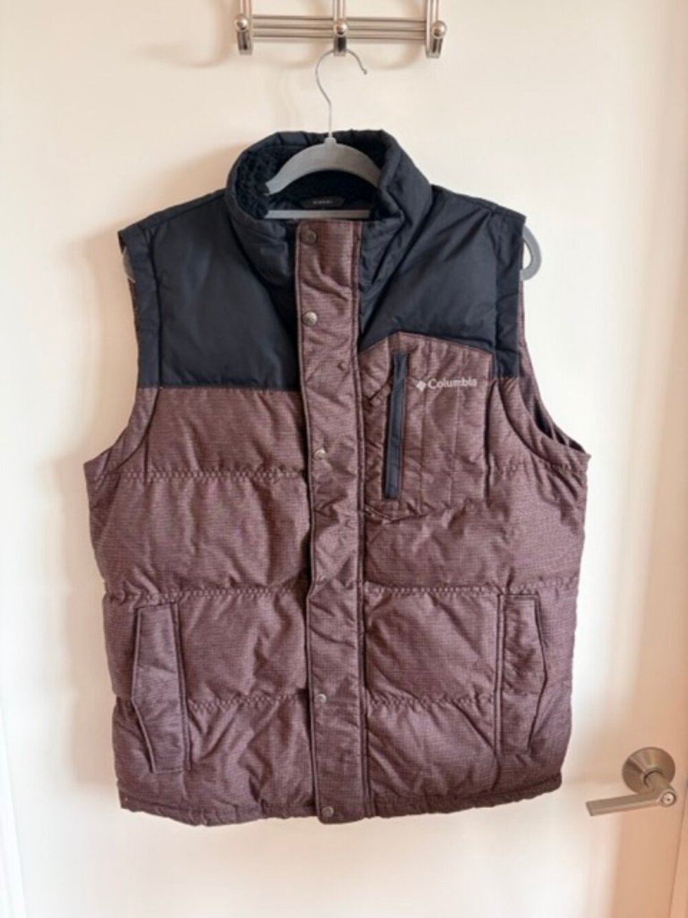 Columbia Vest - Size M